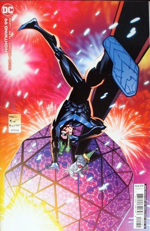 [Nightwing (series 4) 99 (Cover C - Mario Foccillo Holiday Variant)]