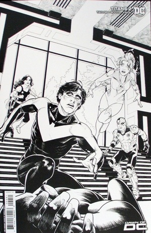 [Titans (series 4) 2 (Cover G - Nicola Scott B&W Incentive)]