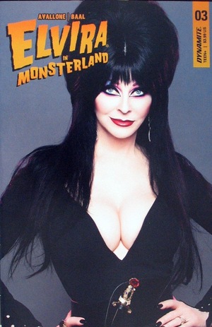 [Elvira in Monsterland #3 (Cover D - Photo)]