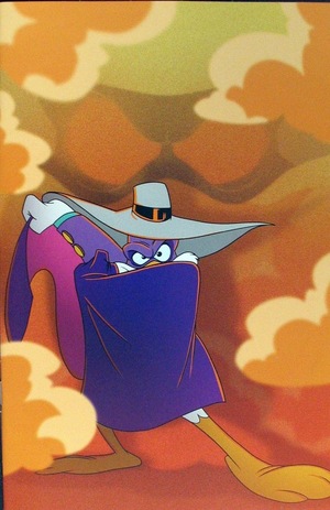 [Darkwing Duck (series 2) #9 (Cover M - Trish Forstner Full Art Incentive)]