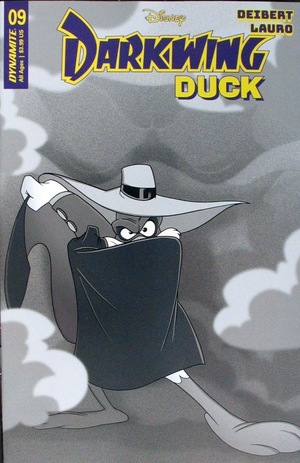 [Darkwing Duck (series 2) #9 (Cover V - Trish Forstner B&W Incentive)]