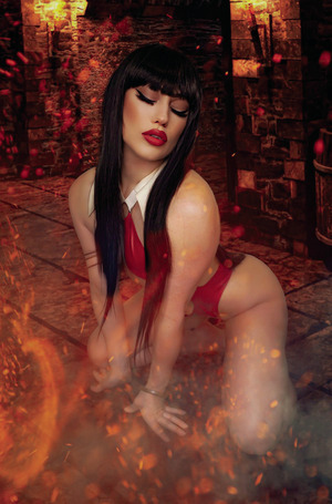 [Vampirella / Dracula - Rage #4 (Cover H - Cosplay Full Art Incentive)]