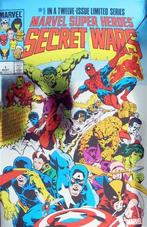 [Marvel Super Heroes Secret Wars Vol. 1, No. 1 Facsimile Edition (Cover B - Mike Zeck Foil)]