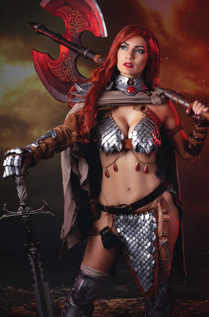 [Giant-Sized Savage Tales #1 (Cover I - Red Sonja Cosplay Full Art Incentive)]