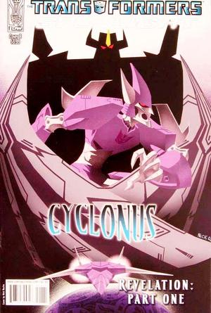 [Transformers Spotlight #15: Cyclonus (Cover B - Nick Roche)]