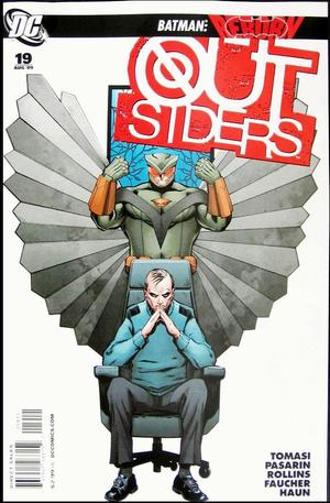 [Outsiders (series 4) 19 (standard cover - Lee Garbett)]
