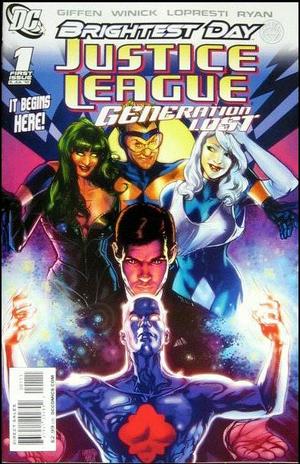 [Justice League: Generation Lost 1 (1st printing, standard cover - Tony Harris)]
